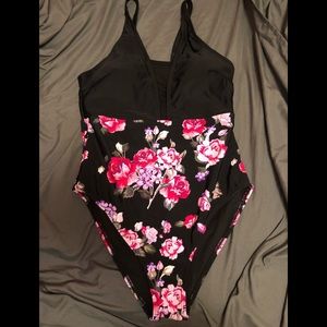 NWOT Cupshe One Piece